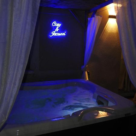 Suite Cosy&Jacuzzi เซอนง ภายนอก รูปภาพ