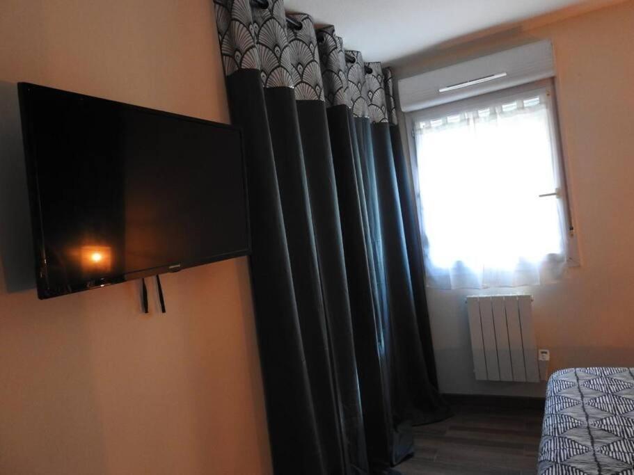 Suite Cosy&Jacuzzi เซอนง ภายนอก รูปภาพ